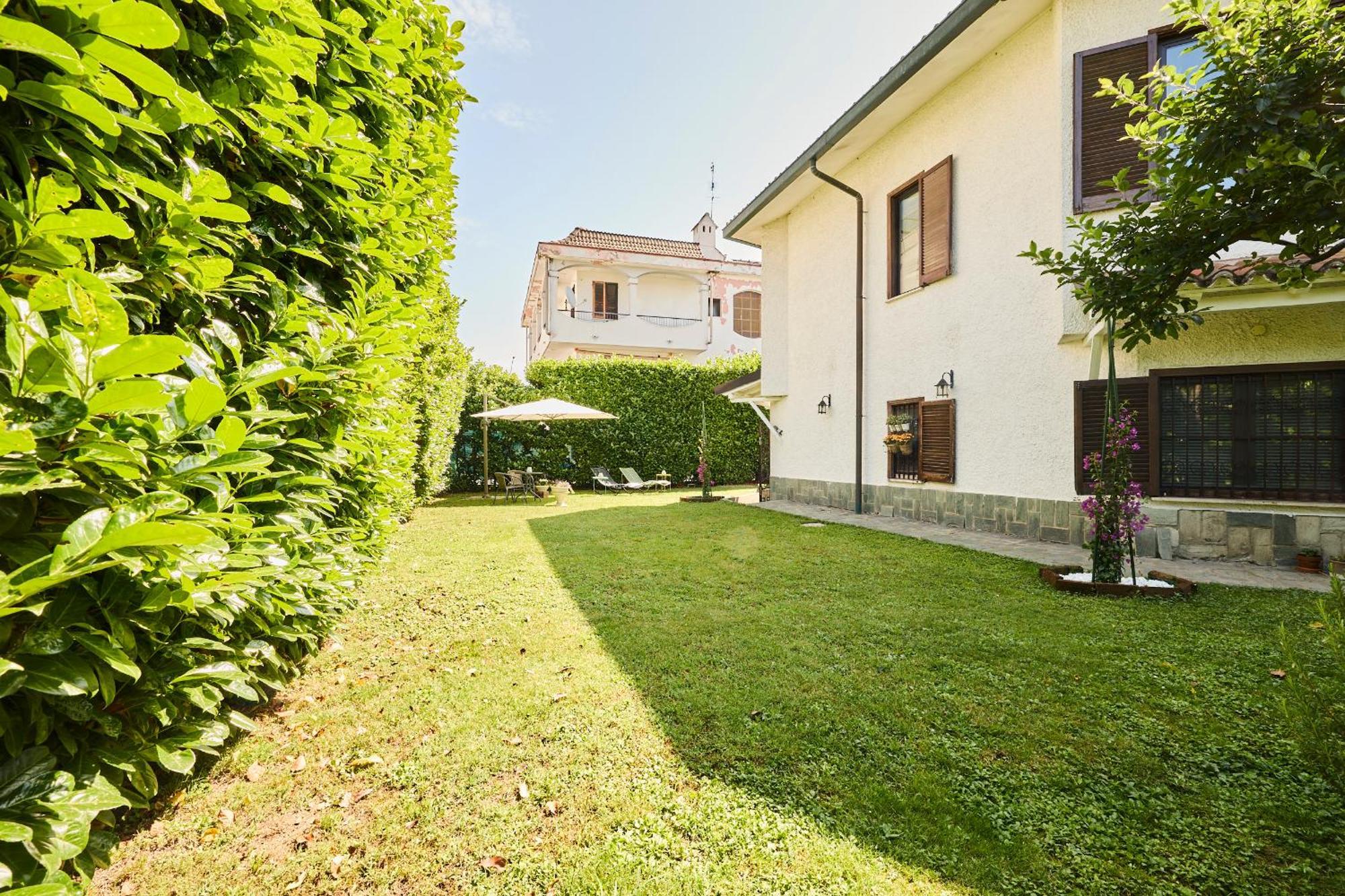 The Peaceful Apartament Close To Milan Trezzano sul Naviglio Dış mekan fotoğraf